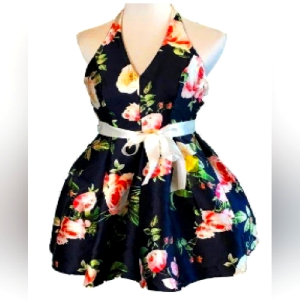 TEEZE ME knee length floral dress